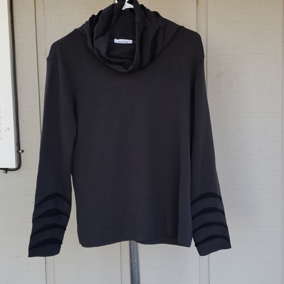 GUIDO PISANI Sweater - Picture 1 of 4
